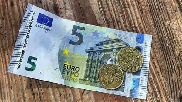 EUR/USD forecast Euro Dollar on May 19, 2022